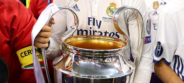 28圈娱乐-包含C罗回归赛场，挺进下一轮首场状态亮眼，FPX观众沸腾！的词条