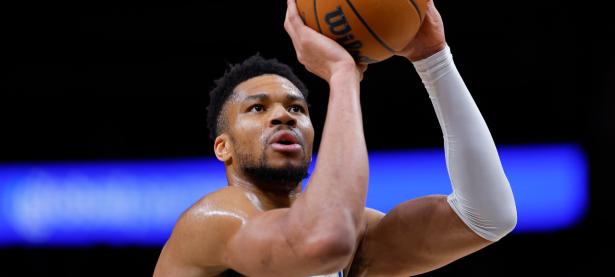 28圈娱乐-字母哥新星惊险取胜表现惊艳，独行侠未来可期！的简单介绍