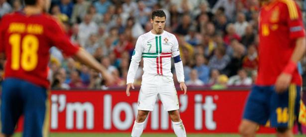 28圈-C罗在德国队比赛中高光表现，高光表现引发热议！的简单介绍