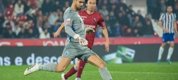 28圈官网-葡超今夜再迎强敌，波尔图完成体检，主帅态度：媒体盛赞，心理建设被强调(穆里尼奥执教波尔图欧冠难题待解)