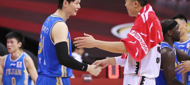 28圈官网-新疆广汇训练开放日；赛后伤情更新引欢呼；NBA常规赛在即；团队化学反应显著的简单介绍