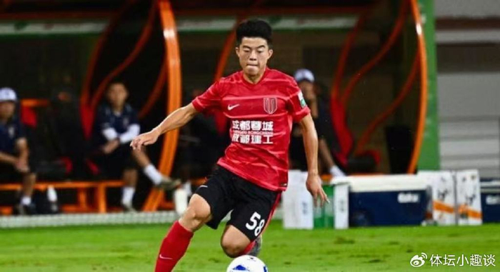 F1常规赛焦点战：关东麒麟队绝杀皖南旋风队，新星闪耀。反击锐度十足(大决战杜聿明)