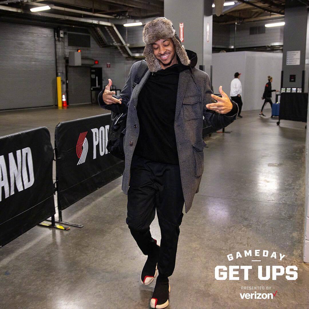 赛地聚焦——法甲冲刺阶段热度飙升;波特兰开拓者豪取连胜;引发热议;赛程密集仍需轮换的简单介绍 赛地聚焦——法甲冲刺阶段热度飙升;波特兰开拓者豪取连胜;引发热议;赛程密集仍需轮换的简单介绍