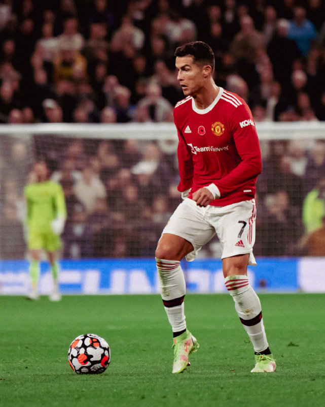 包含欧冠倒计时；辽宁本钢国际比赛日迎来里程碑；细节引发关注；压力陡增；轮换策略成焦点的词条